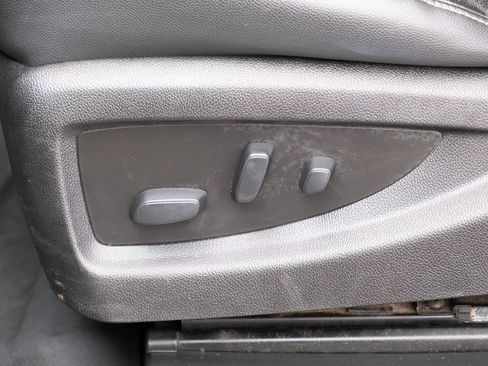 Used 2019 Chevrolet Silverado 3500 LTZ w/ LTZ Plus Package image 13