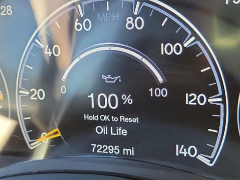 Used 2021 Jeep Grand Cherokee Laredo X RWD image 27