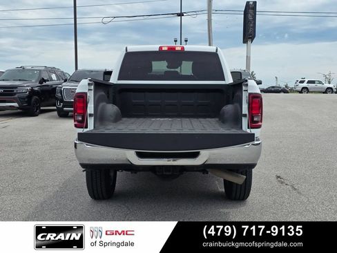 Used 2025 RAM 2500 Big Horn AWD/4WD image 7
