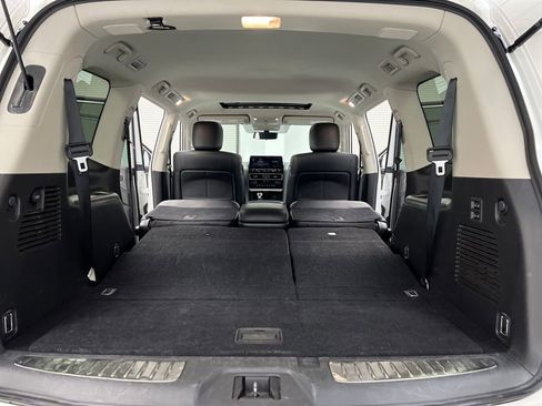 Used 2024 INFINITI QX80 Luxe image 40