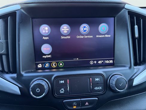 Used 2023 GMC Terrain SLT w/ Infotainment Package II image 24