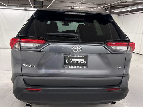 Used 2024 Toyota RAV4 LE FWD image 10