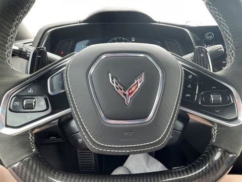 Used 2023 Chevrolet Corvette Z06 w/ Z07 Performance Package image 12