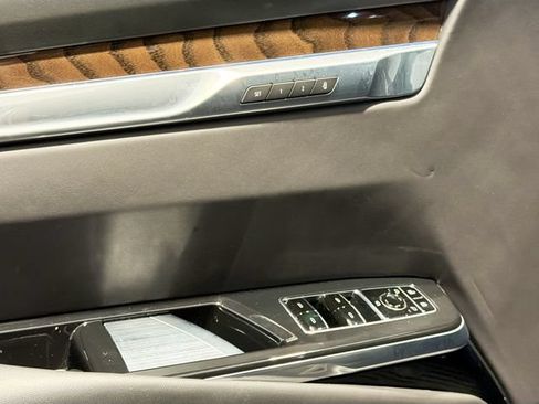 Used 2025 Cadillac Escalade Sport Platinum w/ LPO, ONYX Package AWD/4WD image 16