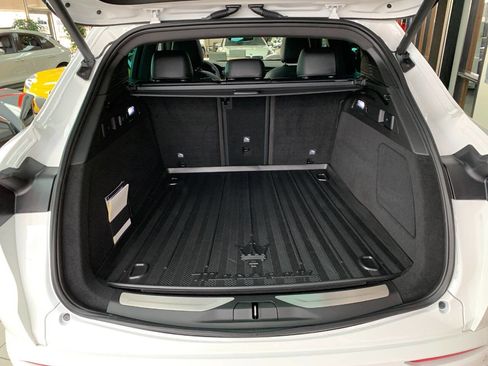 Used 2024 Maserati Grecale GT image 6