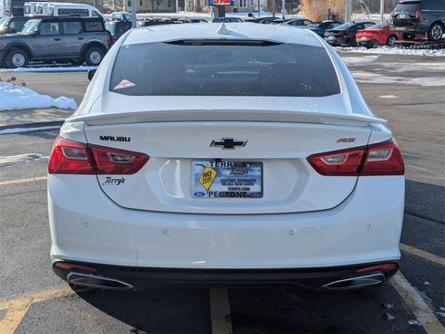 Used 2024 Chevrolet Malibu RS w/ LPO, Floor Liner Package image 4