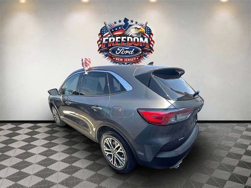 Used 2022 Ford Escape SEL AWD/4WD image 4