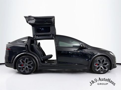 Used 2026 Tesla Model X Plaid AWD/4WD image 8