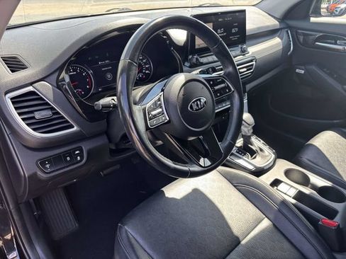 Used 2021 Kia Seltos SX AWD/4WD image 7