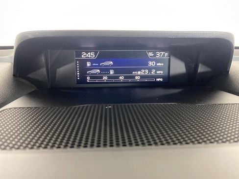 Used 2021 Subaru Ascent Limited w/ Technology Package image 3