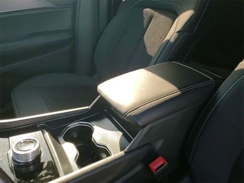 New 2025 Jeep Grand Cherokee Laredo X w/ Luxury Tech Group I image 30