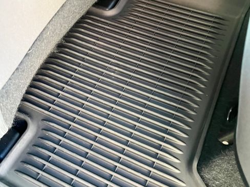 Certified 2023 Toyota Tacoma SR5 w/ Black Out Package (TMS) image 11