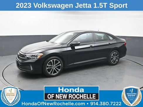 Used 2023 Volkswagen Jetta Sport image 1