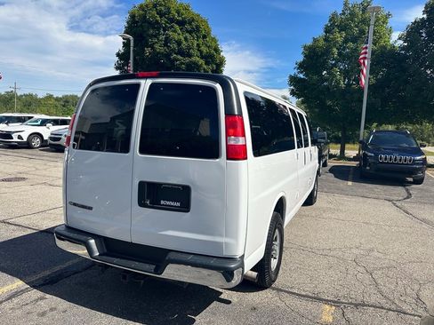 Used 2020 Chevrolet Express 3500 LT w/ LT Preferred Equipment Group RWD image 6