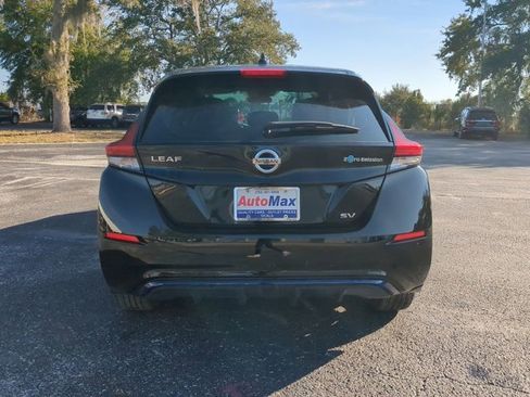 Used 2022 Nissan Leaf SV image 5