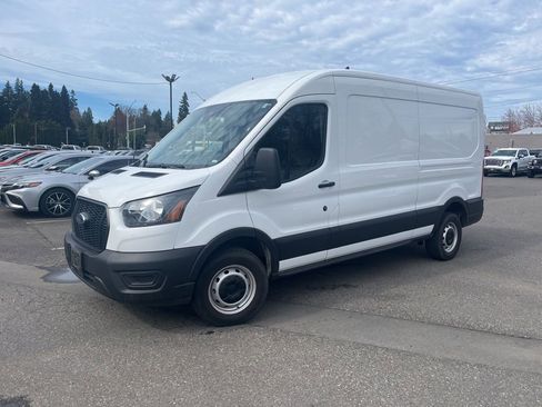 Used 2023 Ford Transit 250 Base image 3