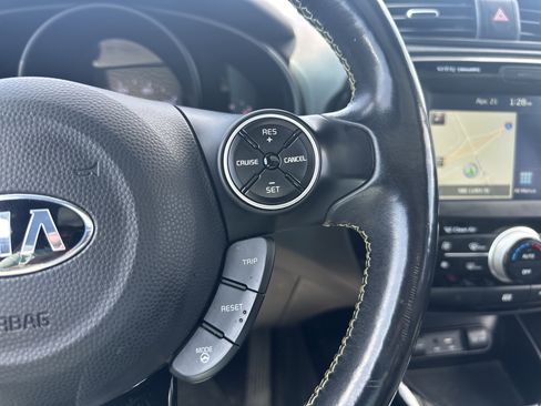 Used 2015 Kia Soul + w/ Primo Package image 20