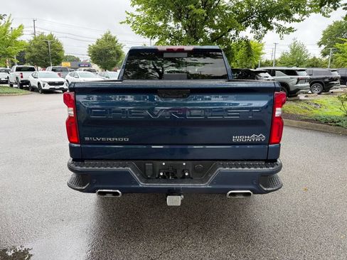 Used 2023 Chevrolet Silverado 1500 High Country w/ High Country Premium Package AWD/4WD image 4