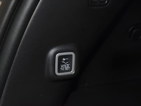 New 2026 Jeep Cherokee Limited AWD/4WD image 32