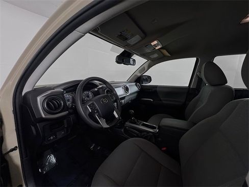 Used 2019 Toyota Tacoma SR5 image 15