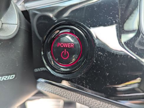 Used 2025 Honda Civic Sport image 26