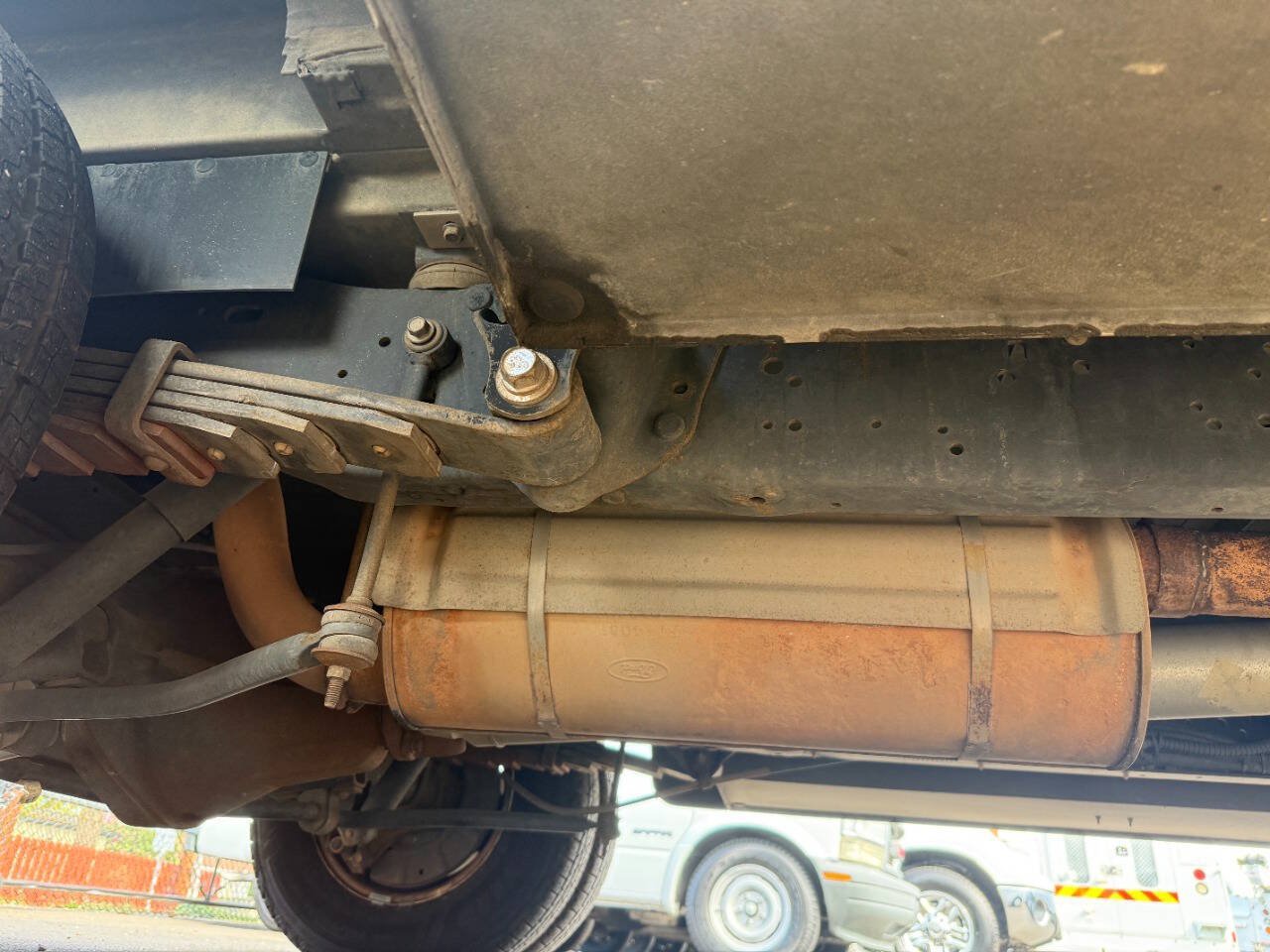 Used 2017 Ford E-350 and Econoline 350 Super Duty RWD image 41