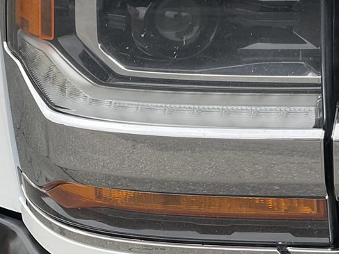 Used 2016 Chevrolet Silverado 1500 W/T image 10