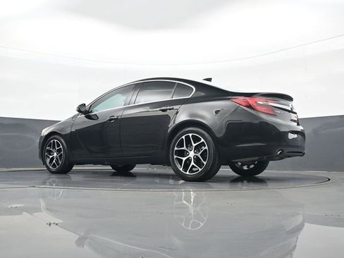 Used 2017 Buick Regal Premium w/ Driver Confidence Package #1 FWD image 27