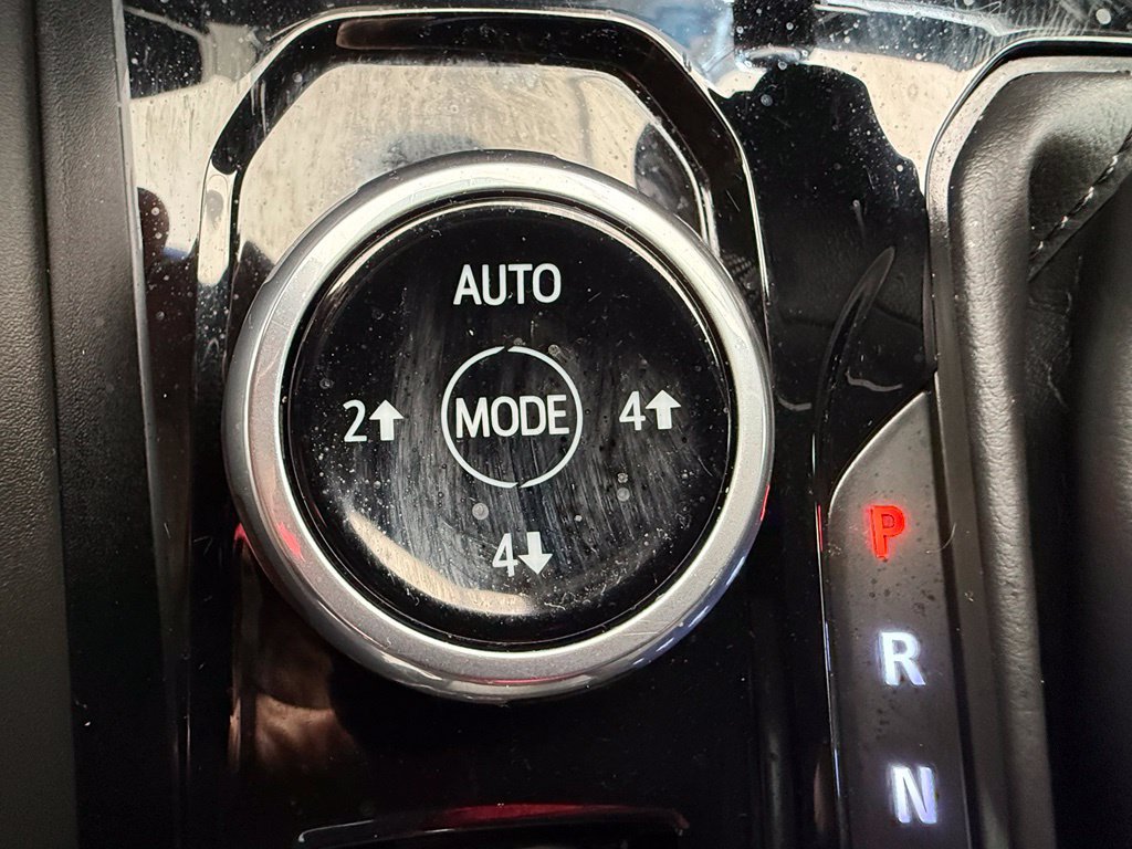 Used 2024 Chevrolet Colorado Trail Boss AWD/4WD image 52