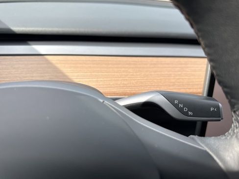 Used 2023 Tesla Model 3 Performance image 18