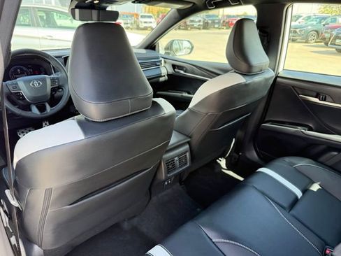 Used 2026 Toyota Camry SE w/ Convenience Package FWD image 25