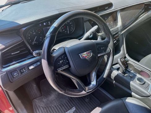 Used 2021 Cadillac XT6 Sport w/ Platinum Package AWD/4WD image 11