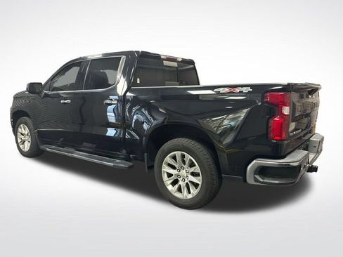 Used 2021 Chevrolet Silverado 1500 LTZ AWD/4WD image 3