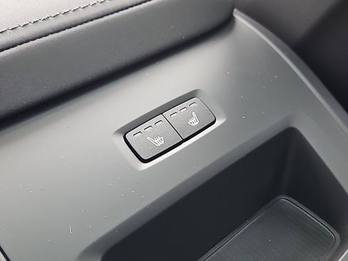 New 2026 Volvo XC60 B5 Plus w/ Protection Package Premier image 12