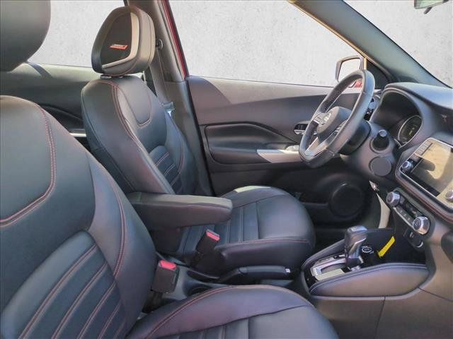 Used 2019 Nissan Kicks SR w/ SR Premium Package FWD image 19