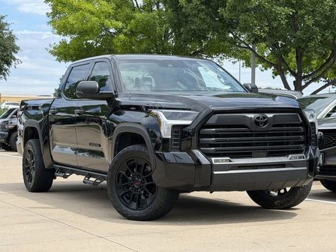 Used 2023 Toyota Tundra SR5 AWD/4WD image 2