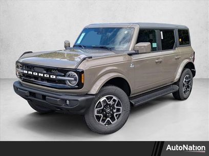 New 2025 Ford Bronco Outer Banks