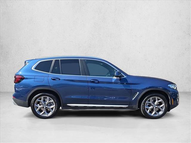 Used 2023 BMW X3 xDrive30i w/ Convenience Package AWD/4WD image 4