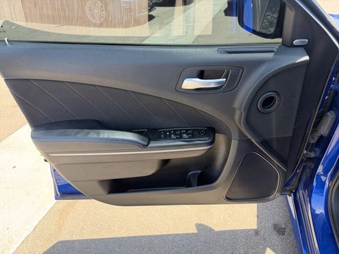 Used 2020 Dodge Charger Scat Pack RWD image 17