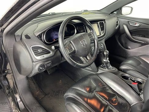 Used 2013 Dodge Dart Limited w/ Technology Group image 3