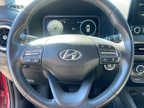 Used 2022 Hyundai Kona Limited FWD image 20