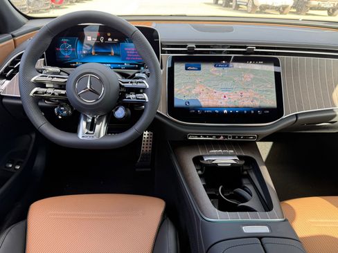 New 2026 Mercedes-Benz E 53 AMG e 4MATIC Sedan image 26