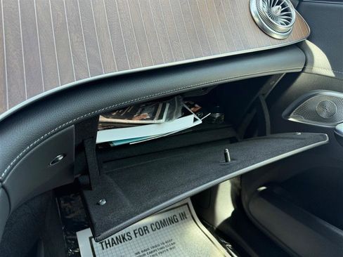 Used 2023 Mercedes-Benz EQE 500 4MATIC SUV image 29