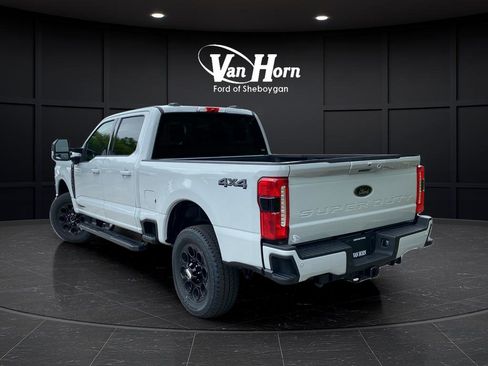 New 2026 Ford F250 Lariat w/ Black Appearance Package AWD/4WD image 5