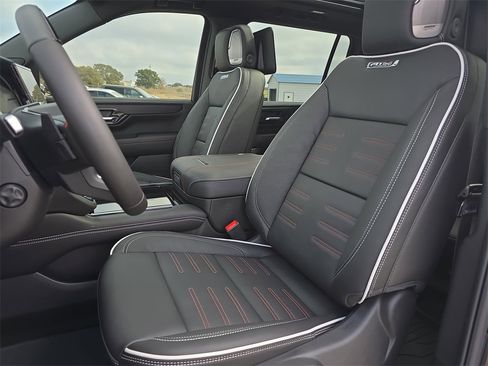 New 2026 GMC Yukon XL AT4 Ultimate w/ LPO, Floor Liner Package image 16
