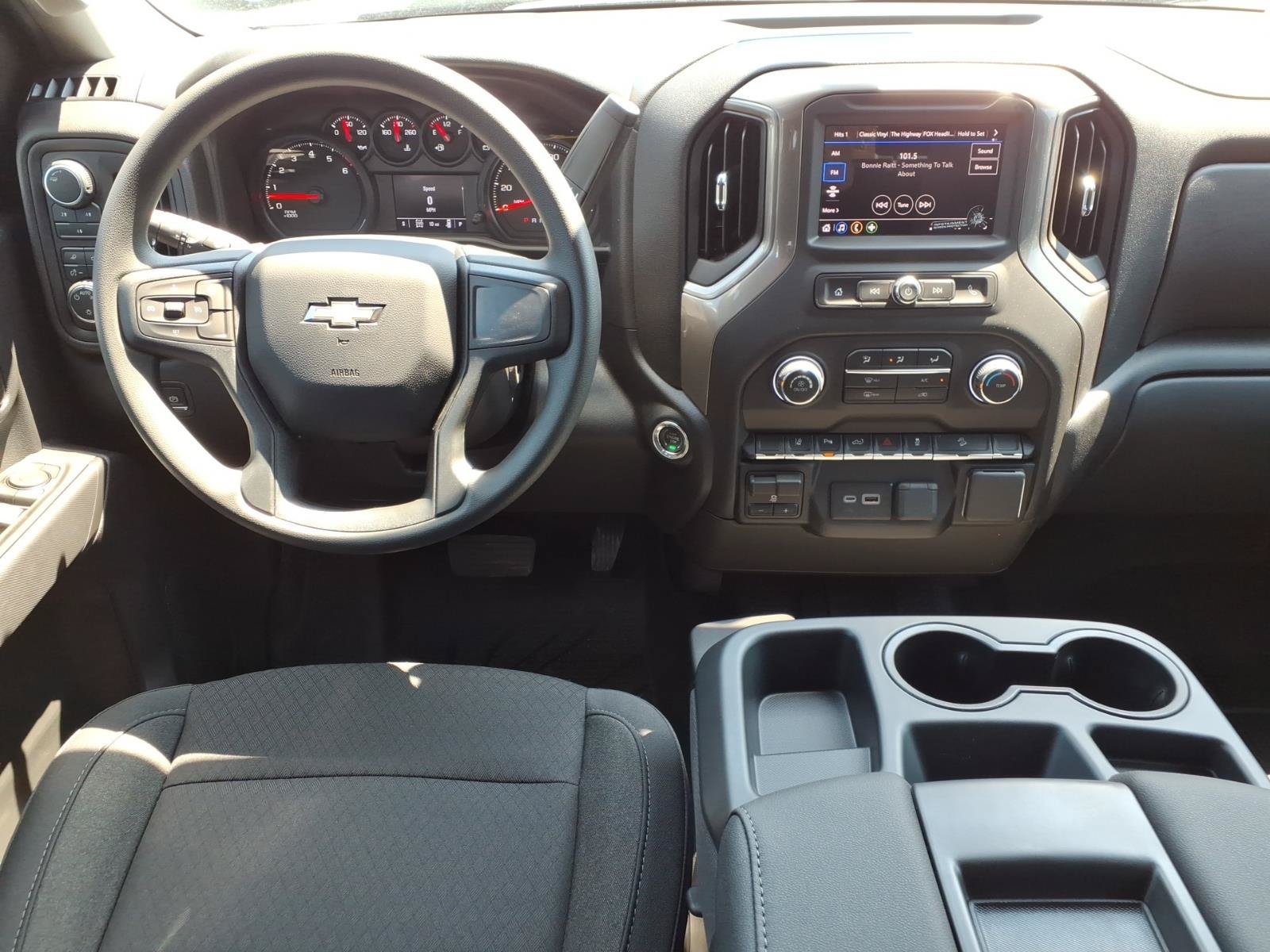 New 2026 Chevrolet Silverado 2500 Custom w/ Custom Value Package AWD/4WD image 18