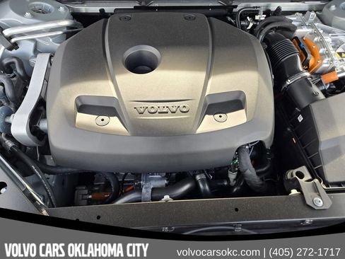 Used 2026 Volvo XC60 T8 Ultra w/ Protection Package Premier AWD/4WD image 33