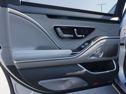Certified 2023 Mercedes-Benz Maybach S 680 4MATIC image 40