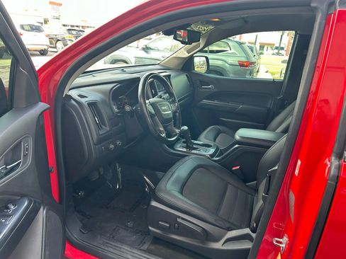 Used 2016 GMC Canyon SLE w/ All Terrain Adventure Package image 3