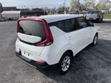 Used 2022 Kia Soul LX w/ Technology Package image 5